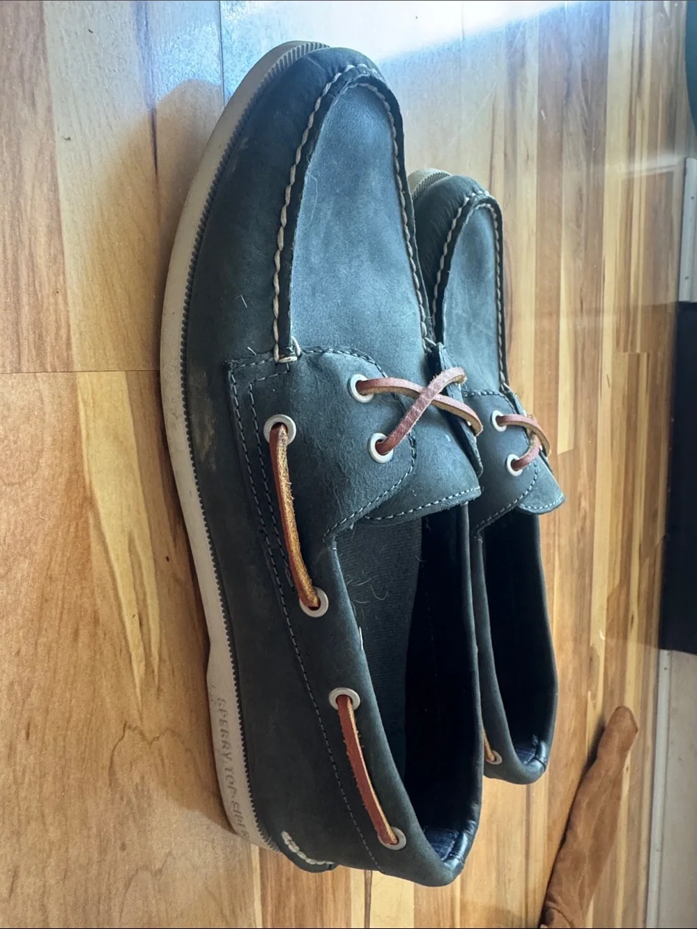 Brooks Men's Blue Gray and Tan Leather Boat Shoes
